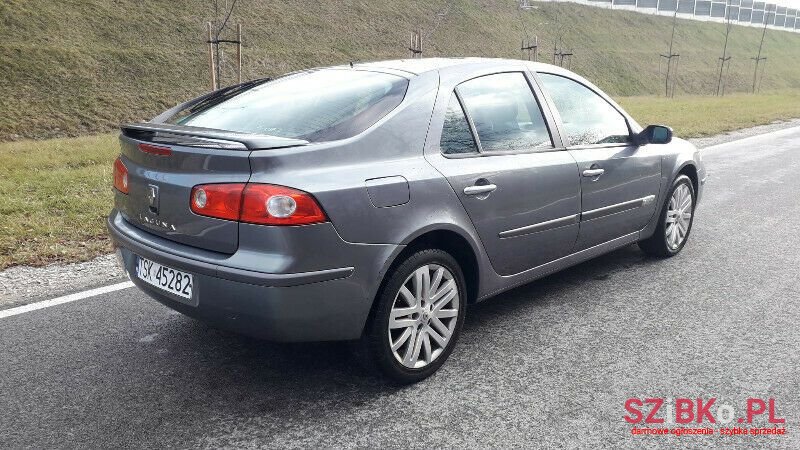 2006' Renault Laguna photo #5