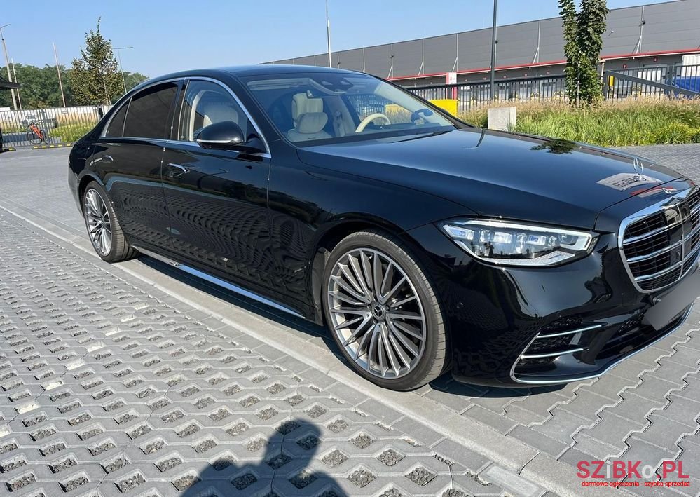 2023' Mercedes-Benz S-Class photo #1