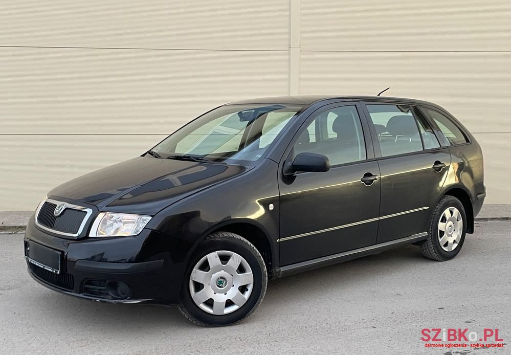 2007' Skoda Fabia photo #1