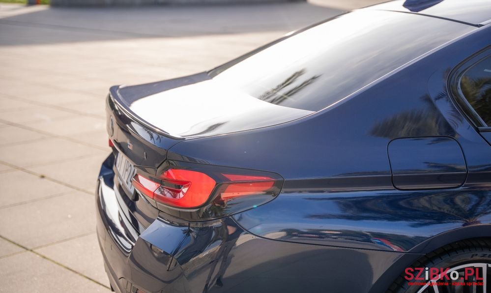 2021' BMW 5 Series M550I Xdrive Sport photo #6