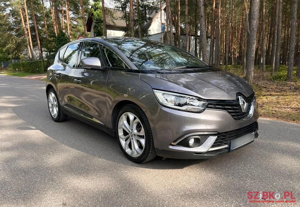 2017' Renault Scenic photo #1