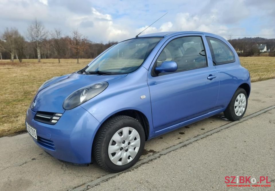 2005' Nissan Micra photo #1