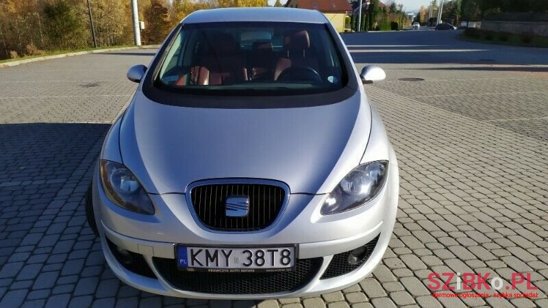 2005' SEAT Altea photo #2