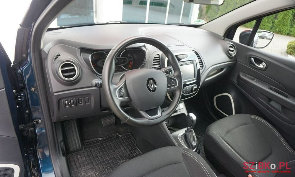 2017' Renault Captur photo #5