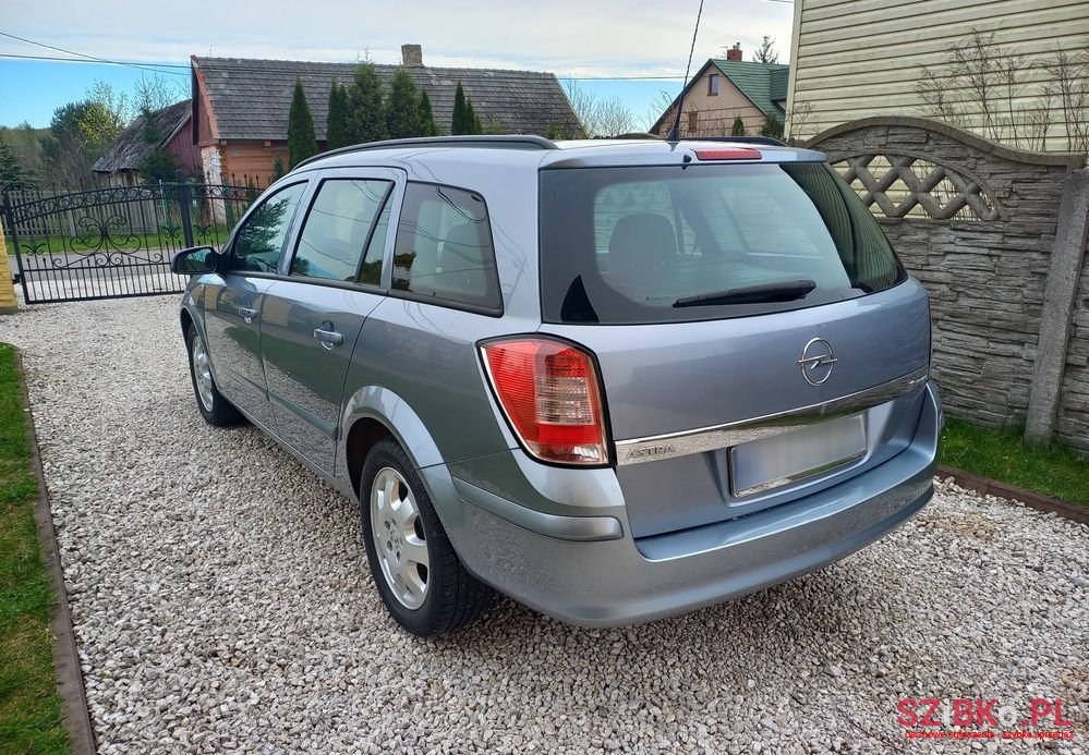 2007' Opel Astra Iii 1.6 Elegance photo #3