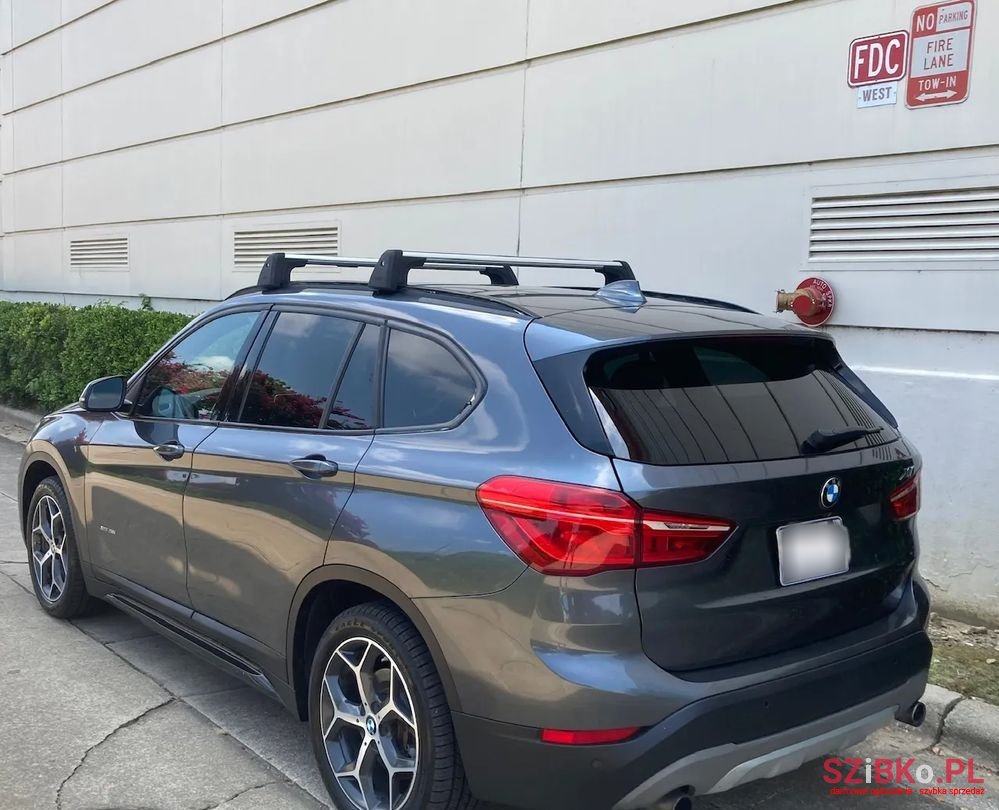 2017' BMW X1 Xdrive25I Sport Line photo #5