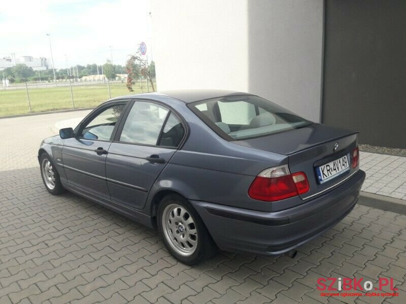1998' BMW 318 photo #1