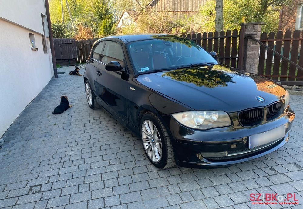 2007' BMW 1 Series 116I photo #3