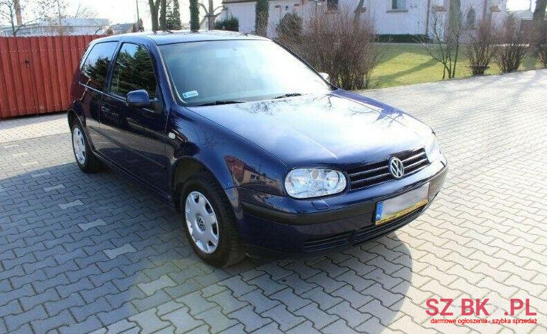 1999' Volkswagen Golf photo #1