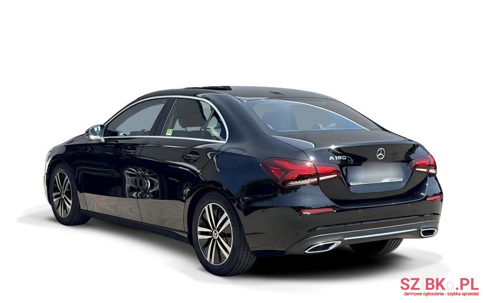 2022' Mercedes-Benz A-Class 180 7G-Dct photo #3