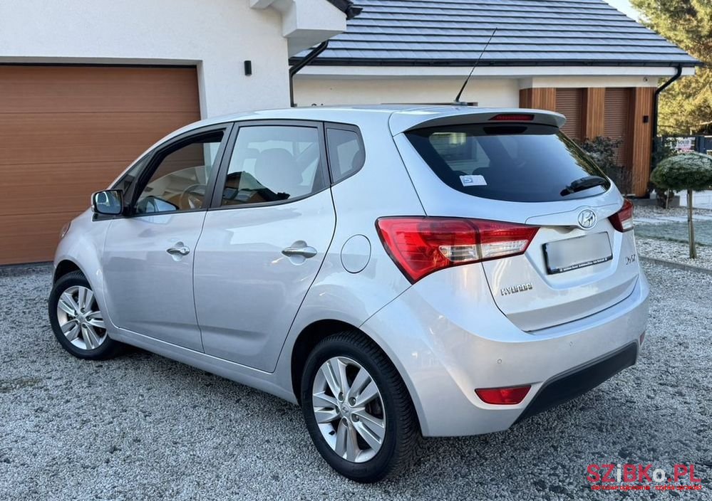 2013' Hyundai ix20 photo #4