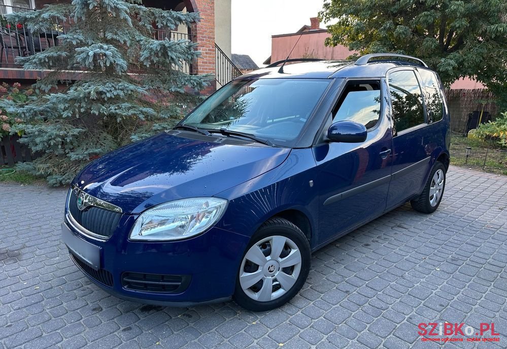 2009' Skoda Roomster photo #5