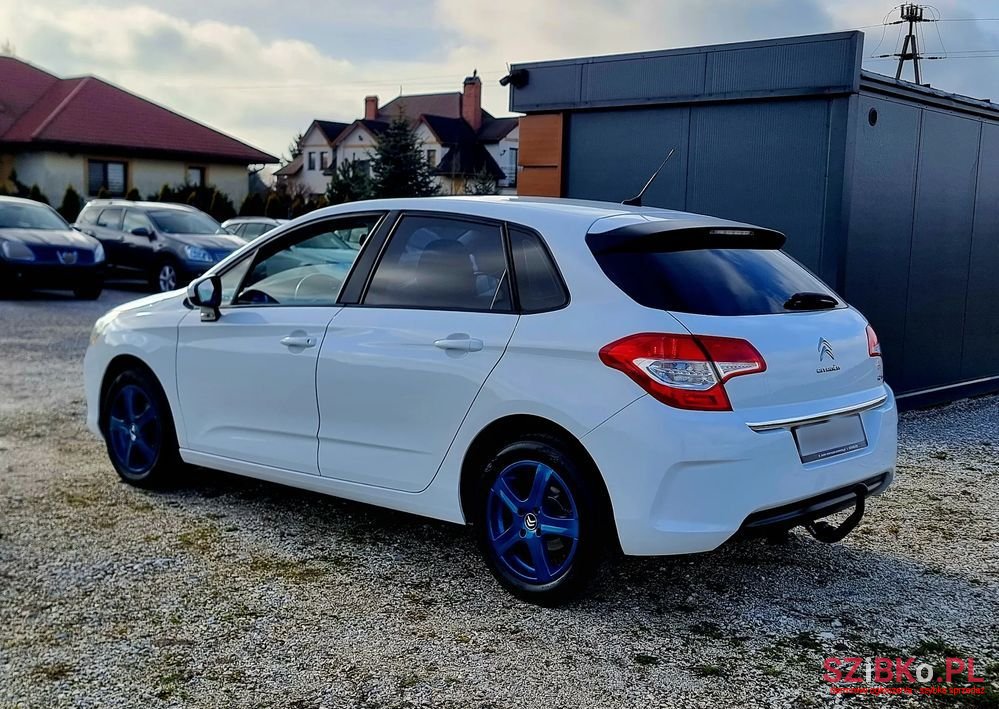 2012' Citroen C4 Vti 95 Attraction photo #6