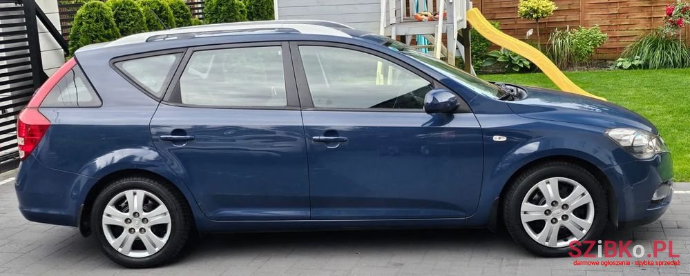 2010' Kia Ceed Comfort photo #3