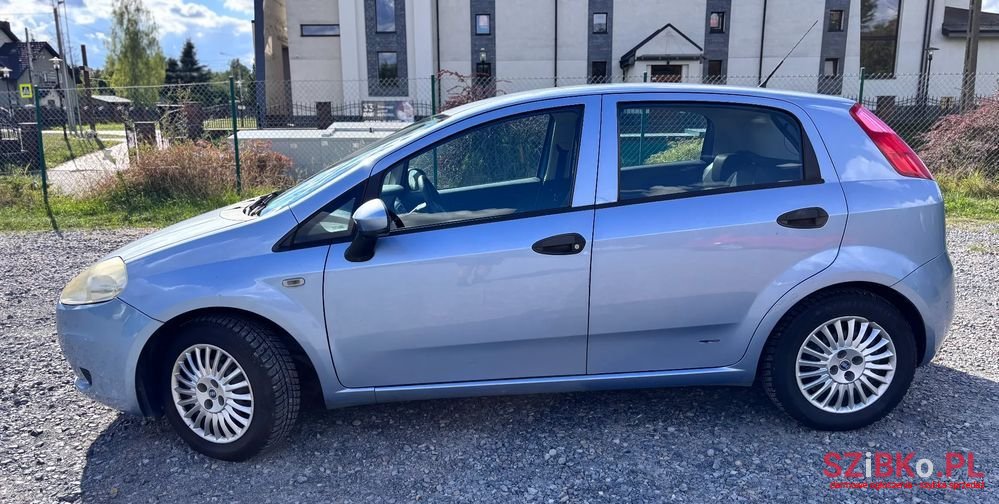 2007' Fiat Grande Punto 1.4 8V Speed photo #2