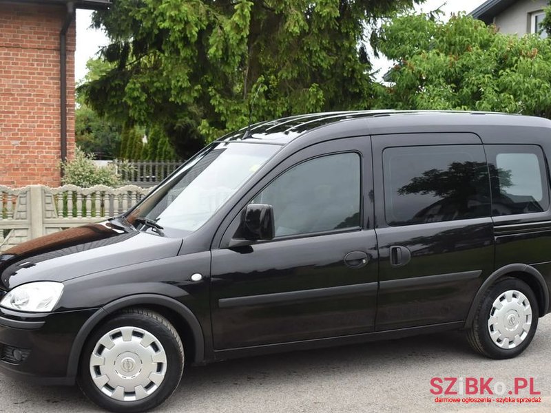 2009' Opel Combo photo #3