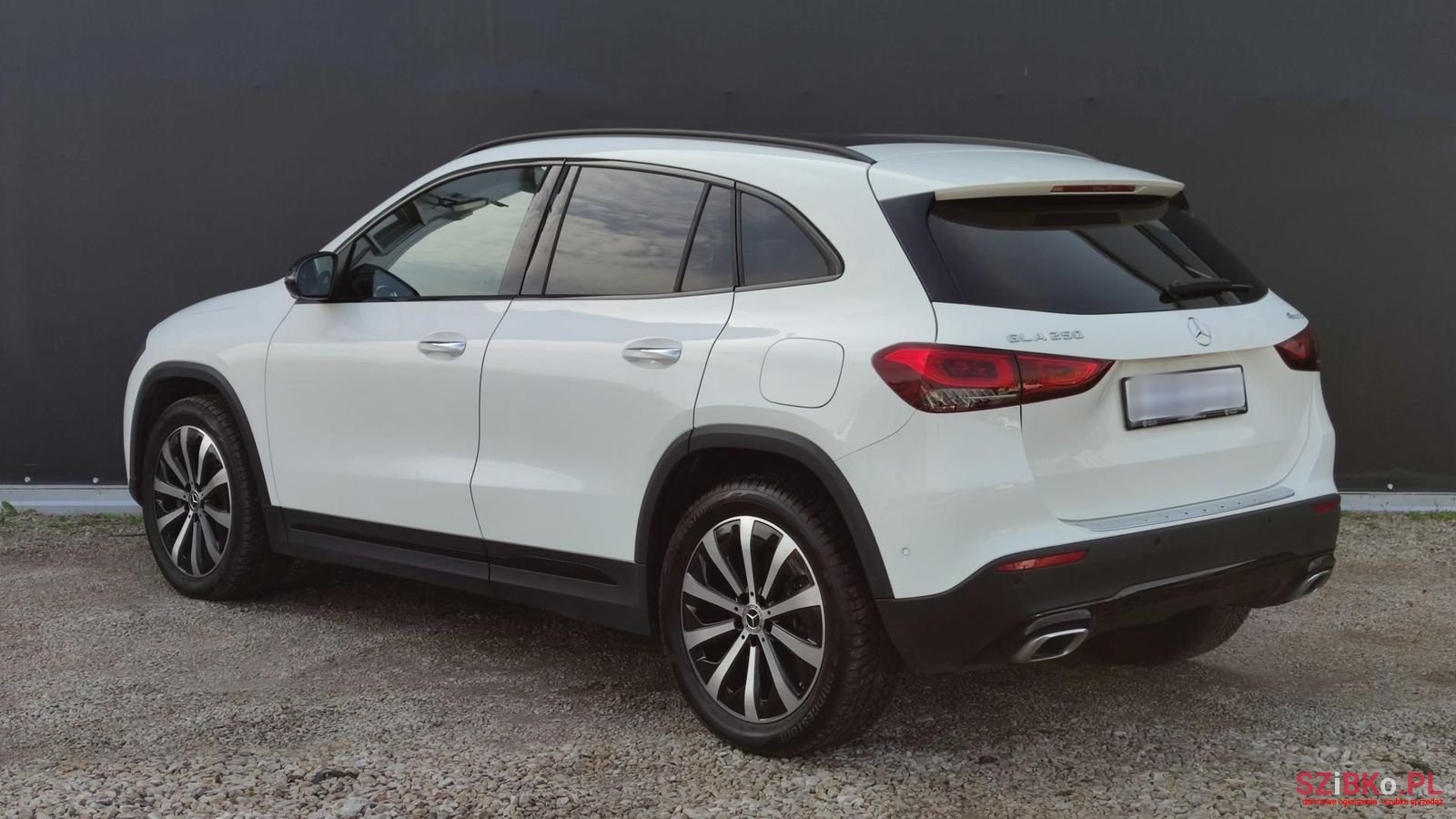 2021' Mercedes-Benz GLA photo #4