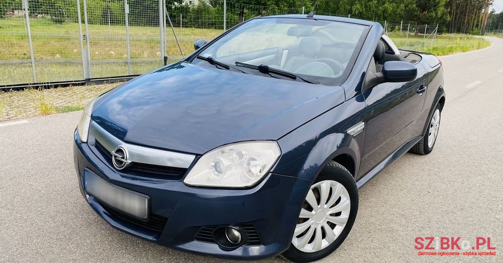 2006' Opel Tigra photo #1