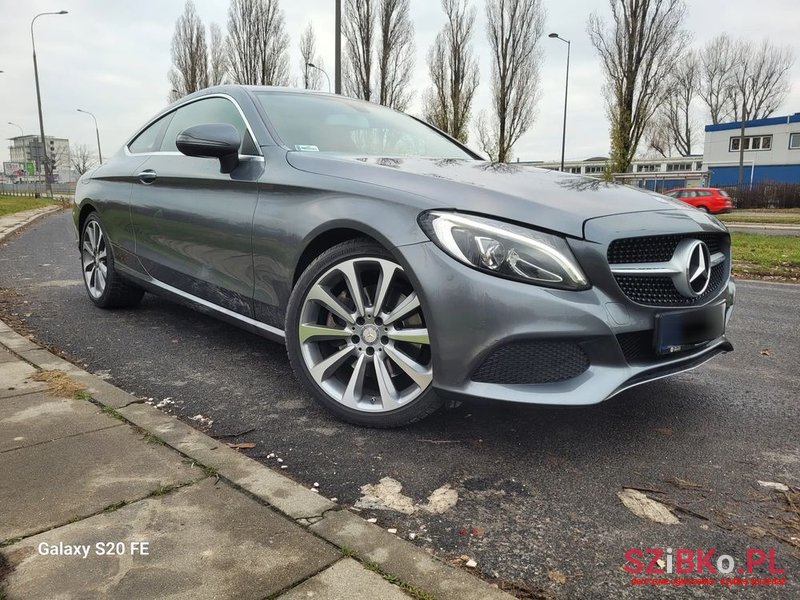 2016' Mercedes-Benz C-Class photo #2