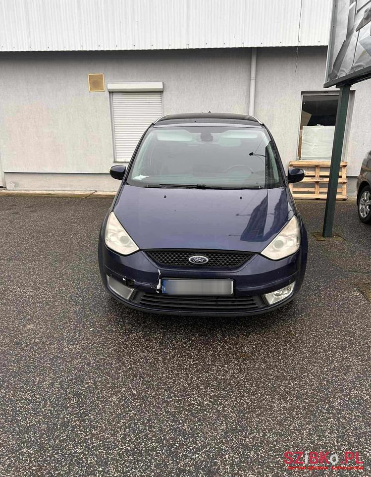 2007' Ford Galaxy 2.0 Tdci Ghia photo #2