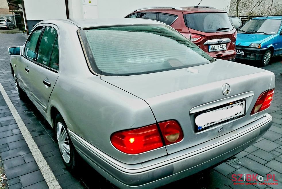 1996' Mercedes-Benz Klasa E photo #3