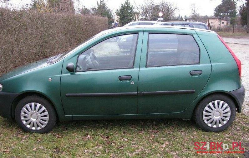 2000' Fiat Punto photo #1