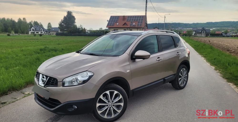 2013' Nissan Qashqai 1.6 I-Way photo #1