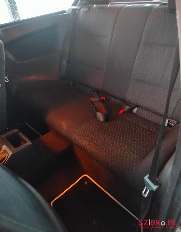 2002' BMW 3 Series 316Ti photo #4