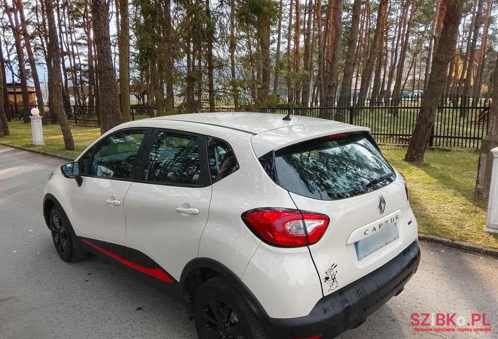 2016' Renault Captur photo #5