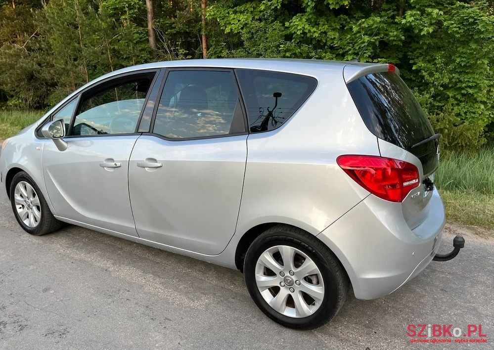 2013' Opel Meriva 1.7 Cdti Cosmo photo #3