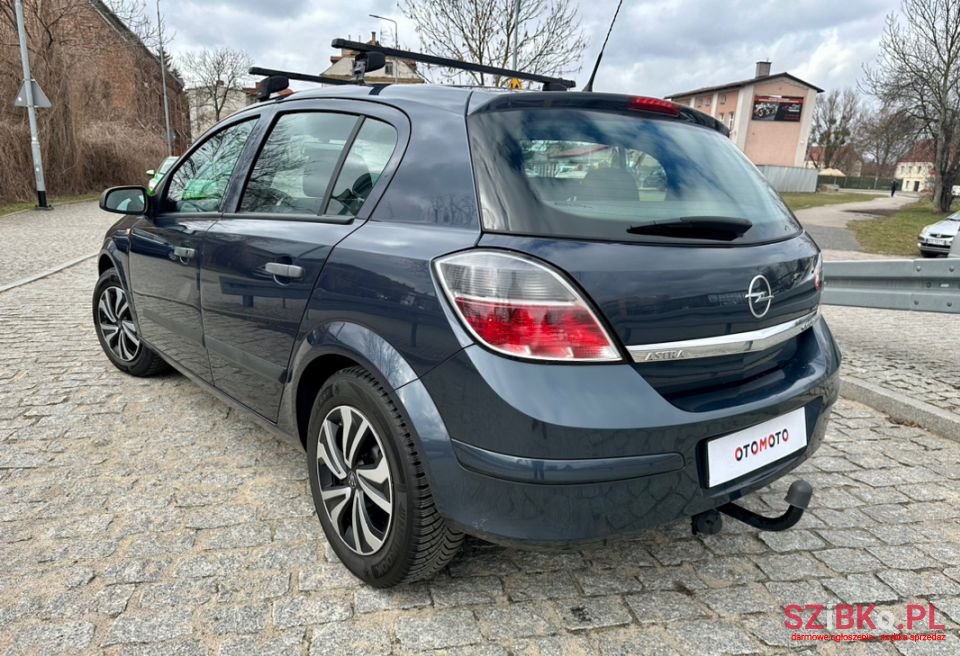 2009' Opel Astra photo #5