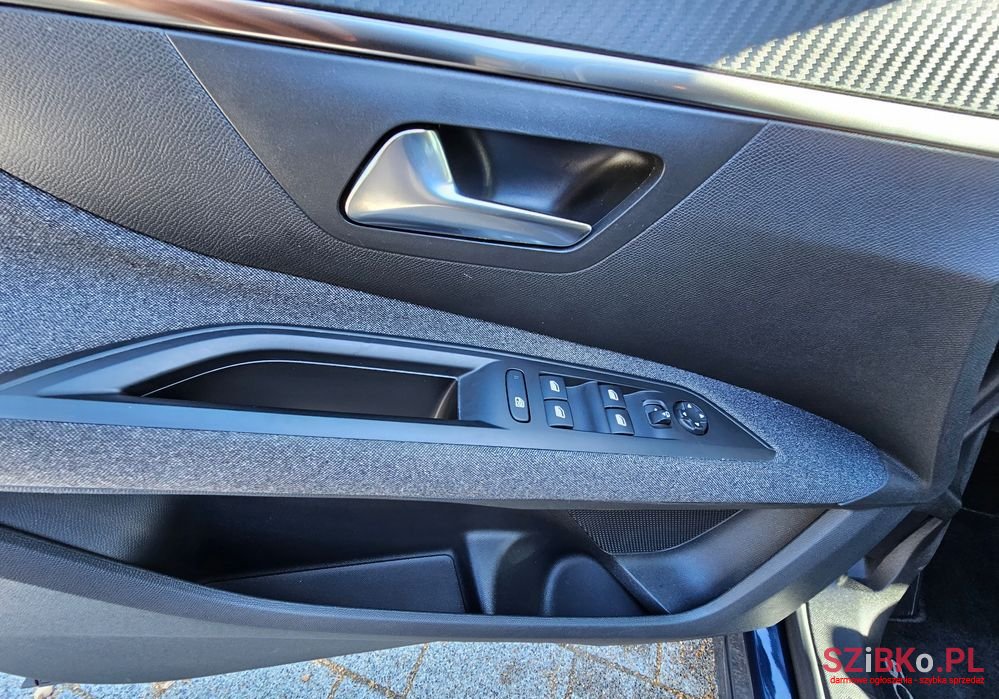 2019' Peugeot 5008 photo #5