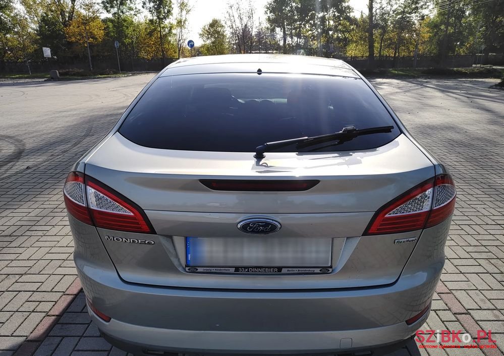 2009' Ford Mondeo 2.0 Ghia photo #2