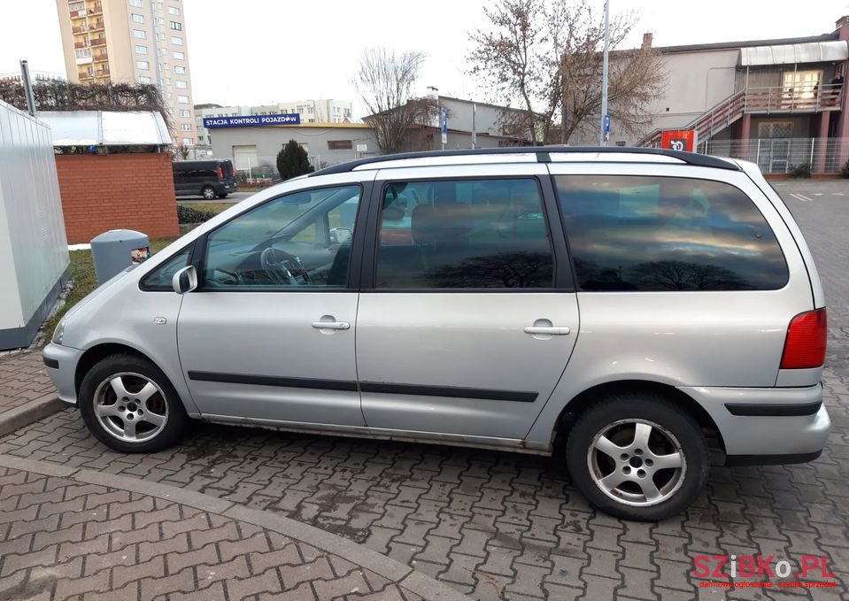 2003' SEAT Alhambra photo #5