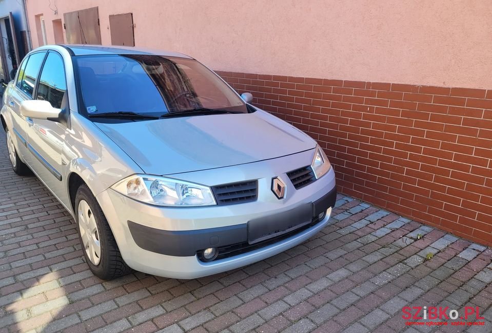 2005' Renault Megane photo #2