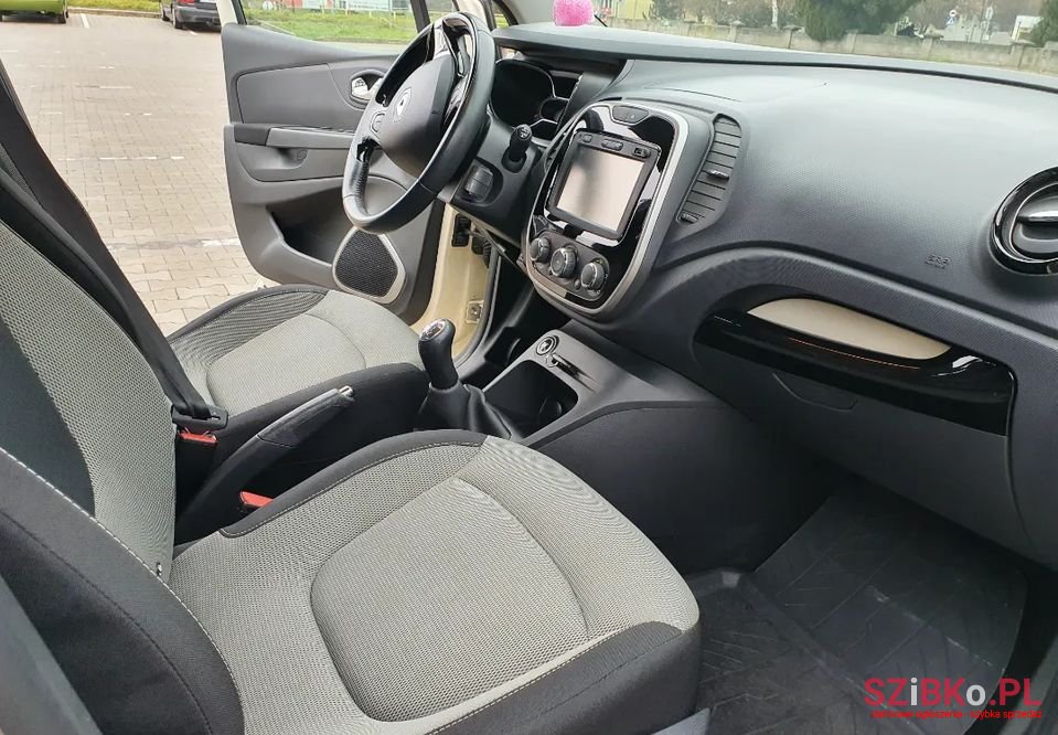 2014' Renault Captur photo #2
