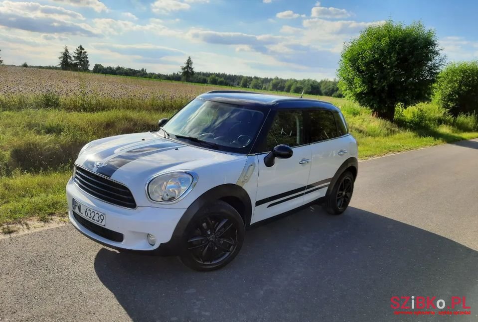 2011' MINI Countryman photo #2