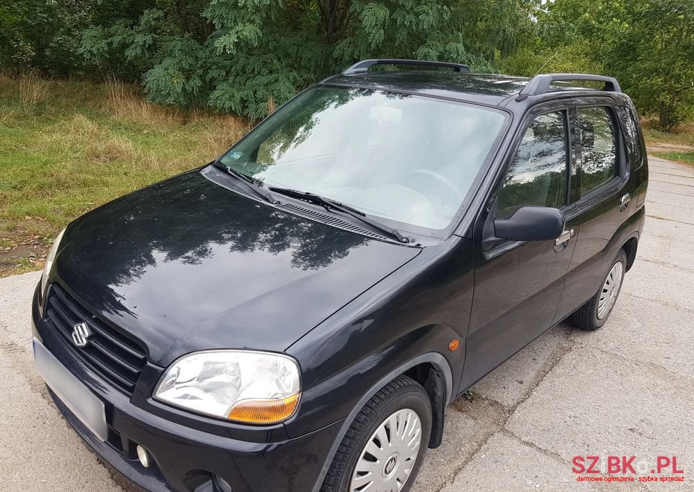 2001' Suzuki Ignis photo #1