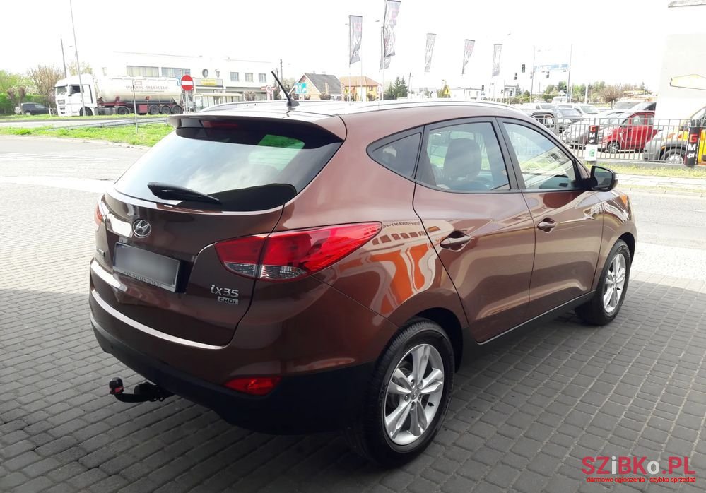 2013' Hyundai ix35 photo #2
