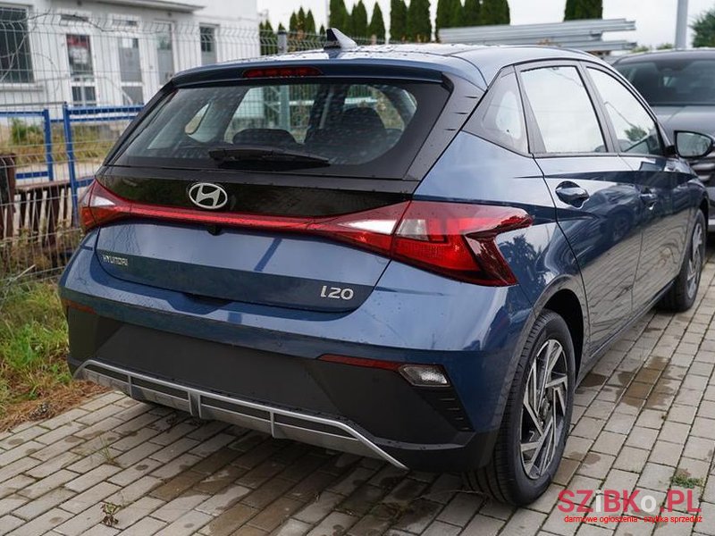 2024' Hyundai i20 photo #3