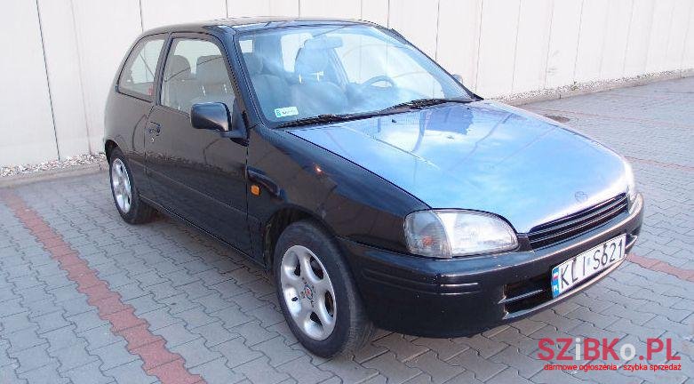 1997' Toyota Starlet photo #1