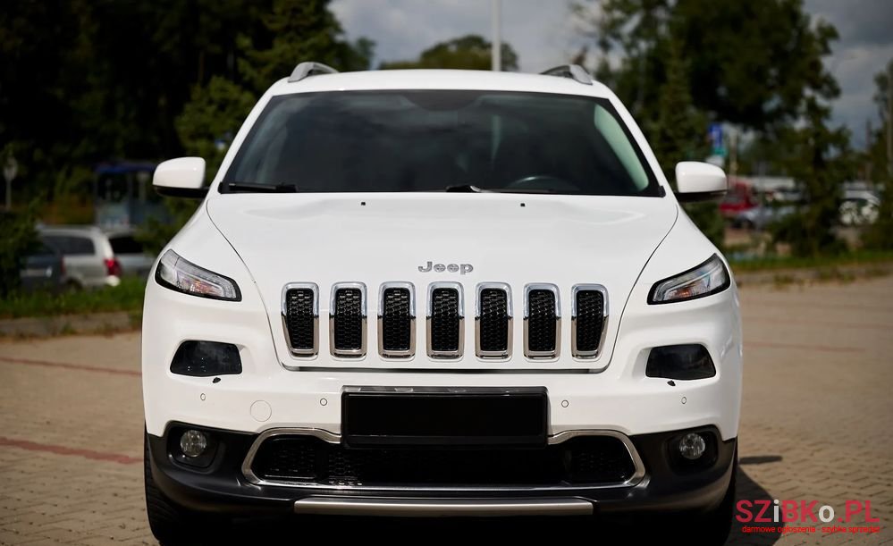 2015' Jeep Cherokee photo #4