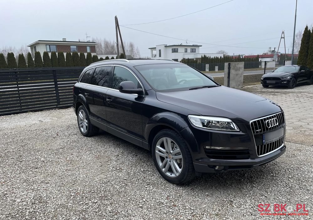 2007' Audi Q7 photo #4
