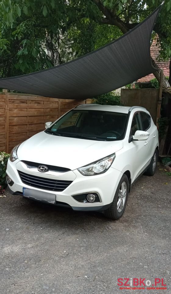 2012' Hyundai ix35 photo #2