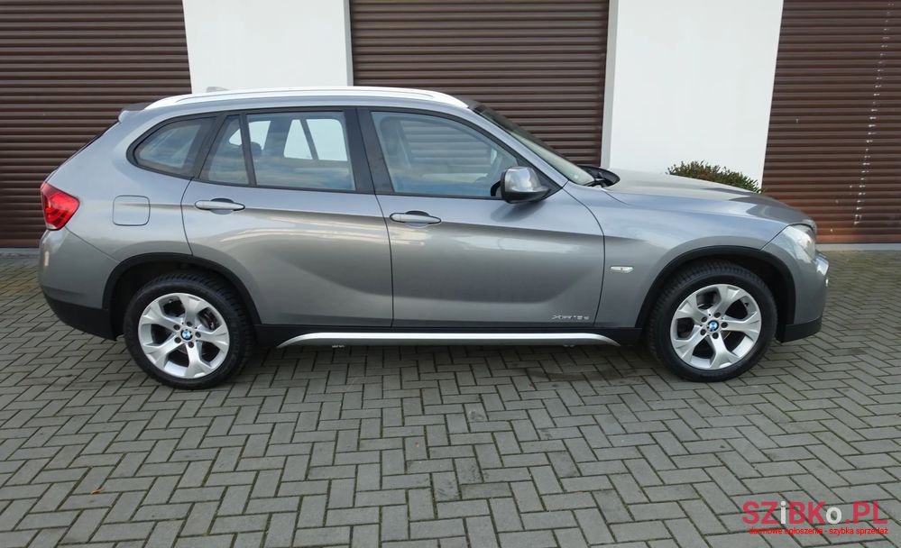 2011' BMW X1 photo #2
