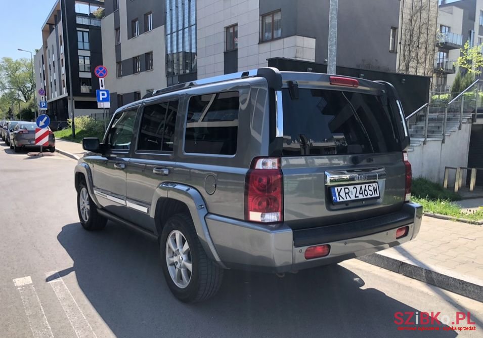 2007' Jeep Commander photo #3