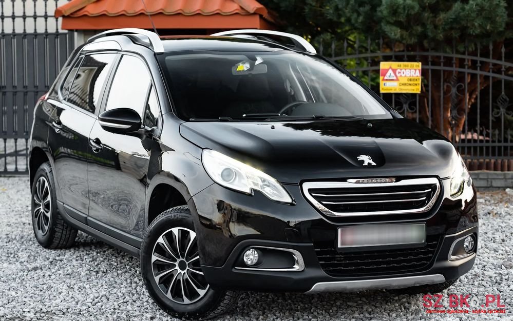 2015' Peugeot 2008 photo #5