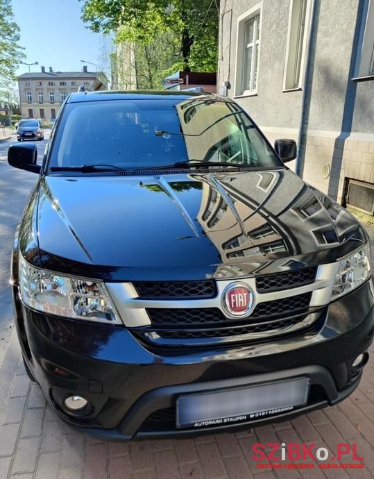 2012' Fiat Freemont photo #1