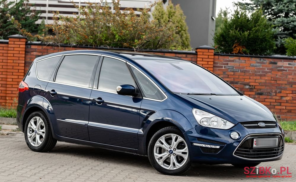 2011' Ford S-Max 2.0 Ecoboost Titanium photo #1