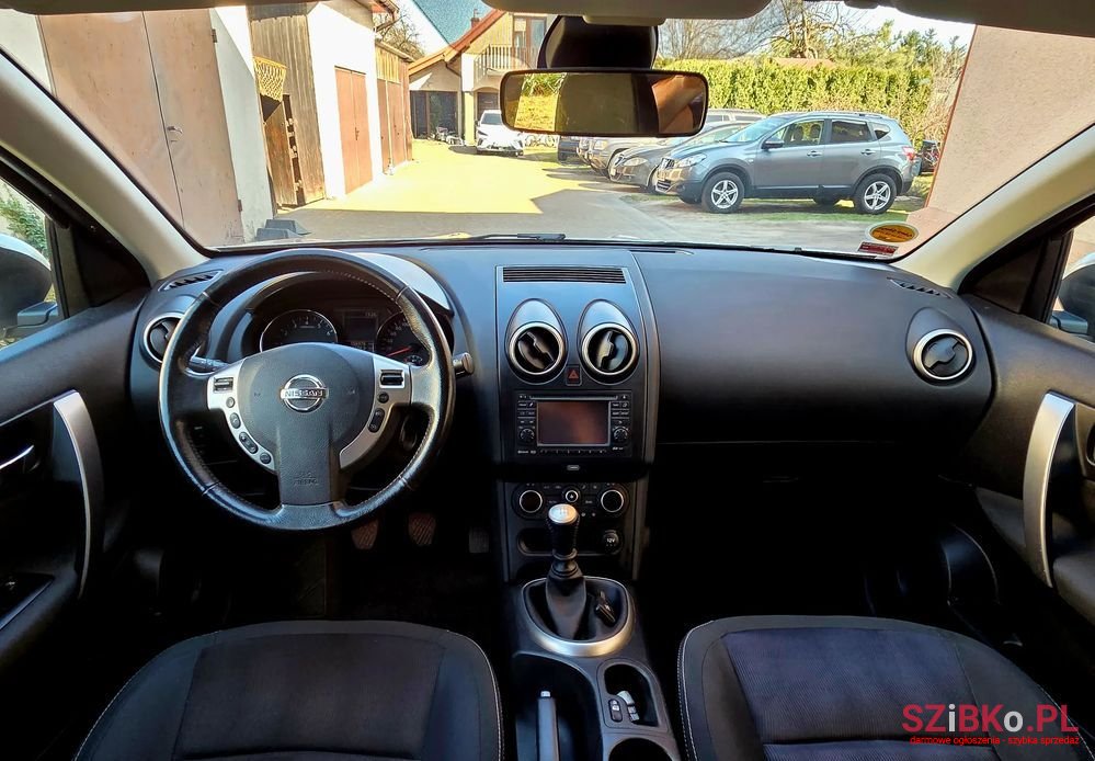 2013' Nissan Qashqai 2.0 Acenta photo #2
